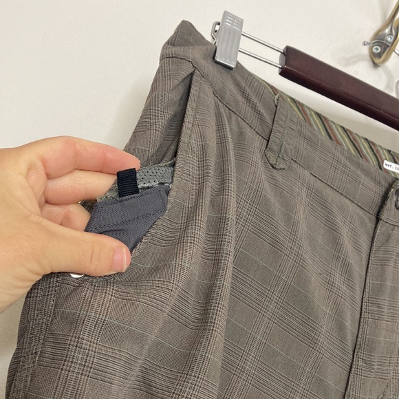 Lululemon Pants Mens 33 x 28 Brown Gray Plaid Stretch Chino Straight Wide Leg - Picture 6 of 15